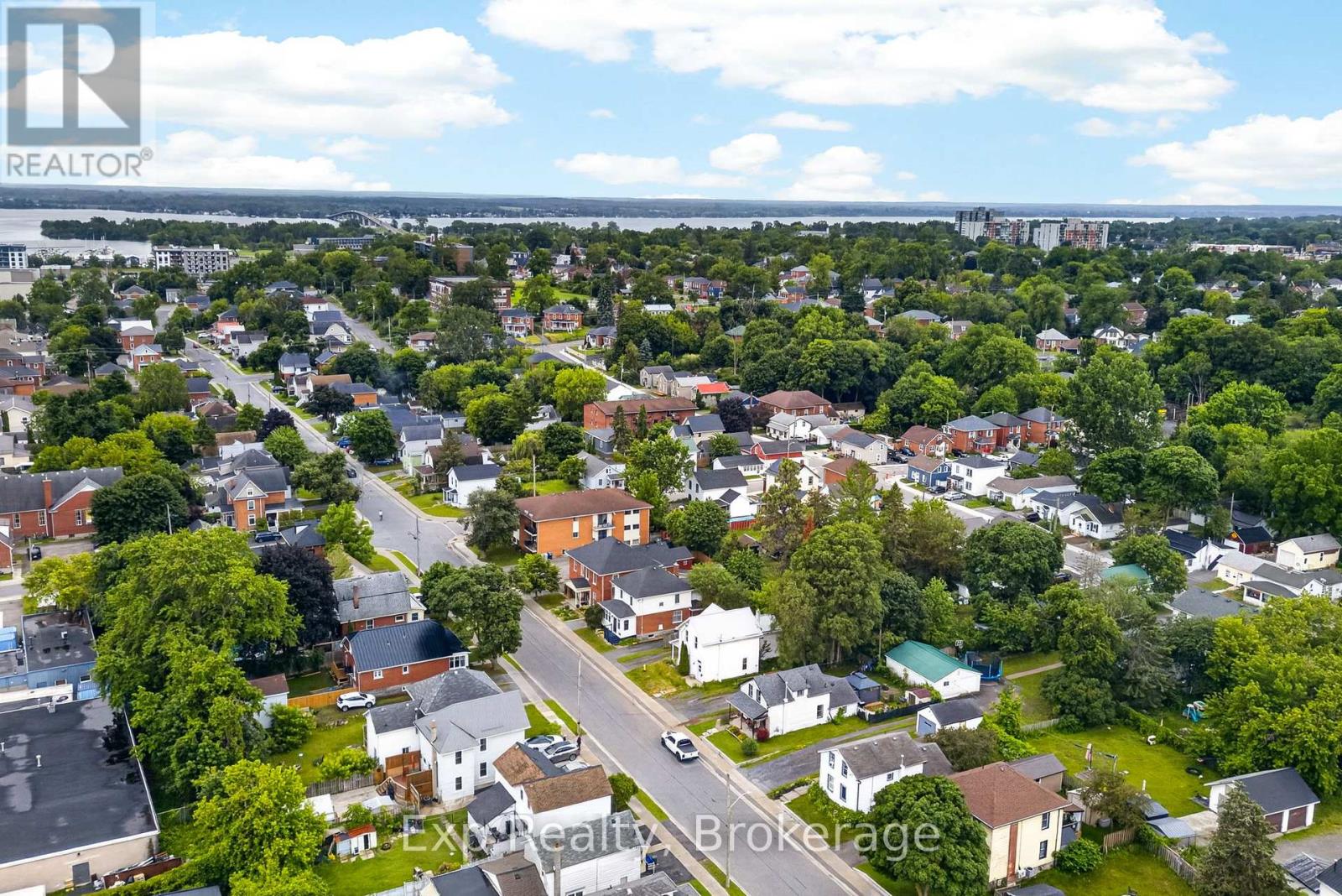 98 CEDAR STREET - 33