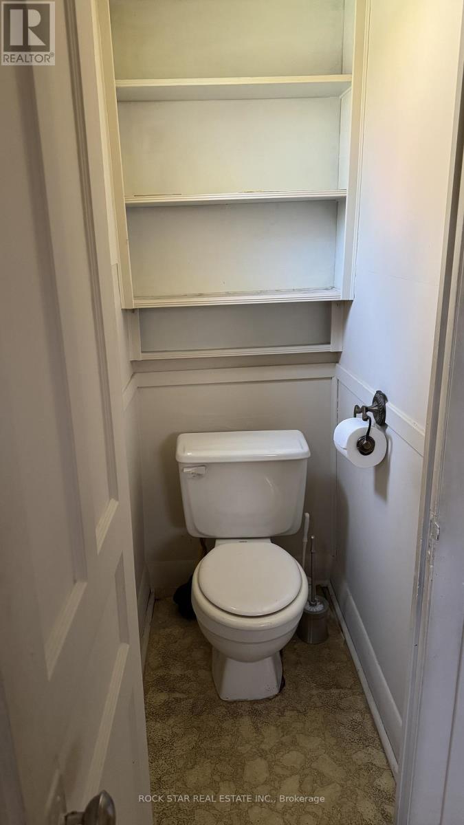 358 BARTON STREET E - 17