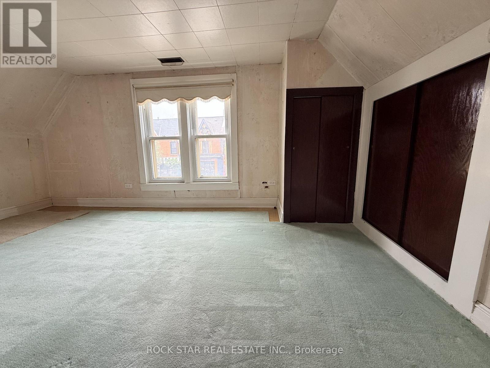 358 BARTON STREET E - 22