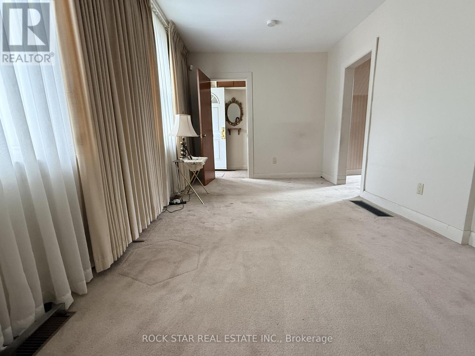 358 BARTON STREET E - 5