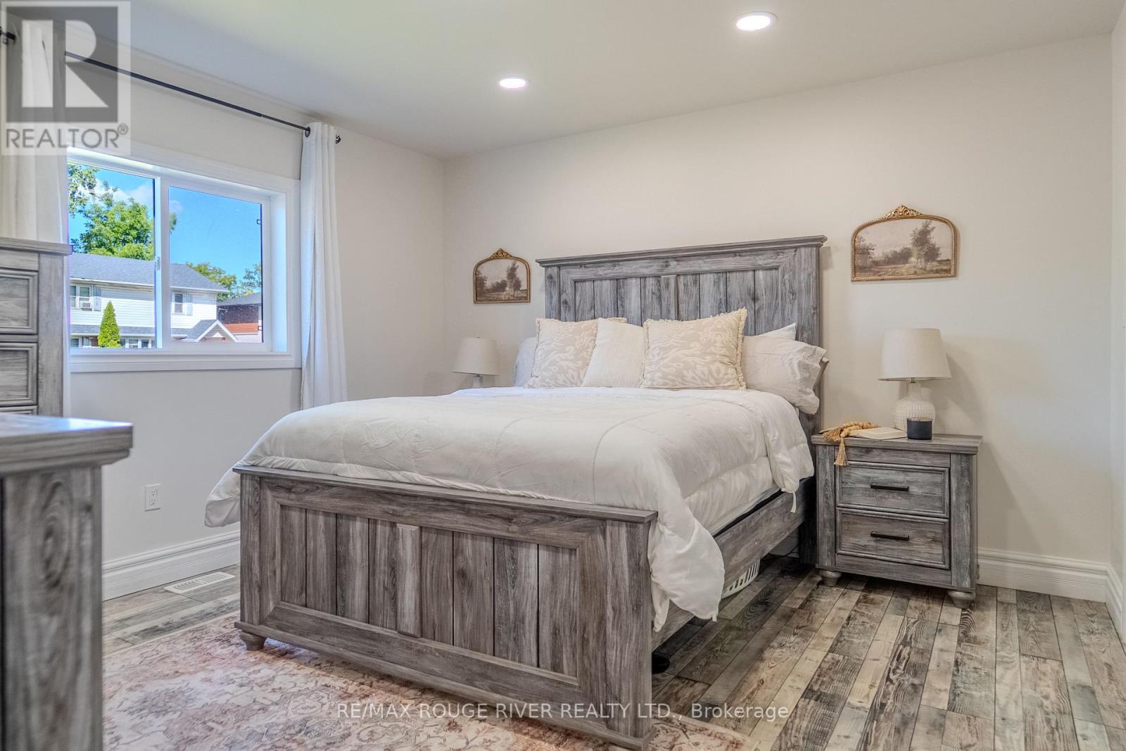 1721 S CAMERON BLVD BOULEVARD - 31
