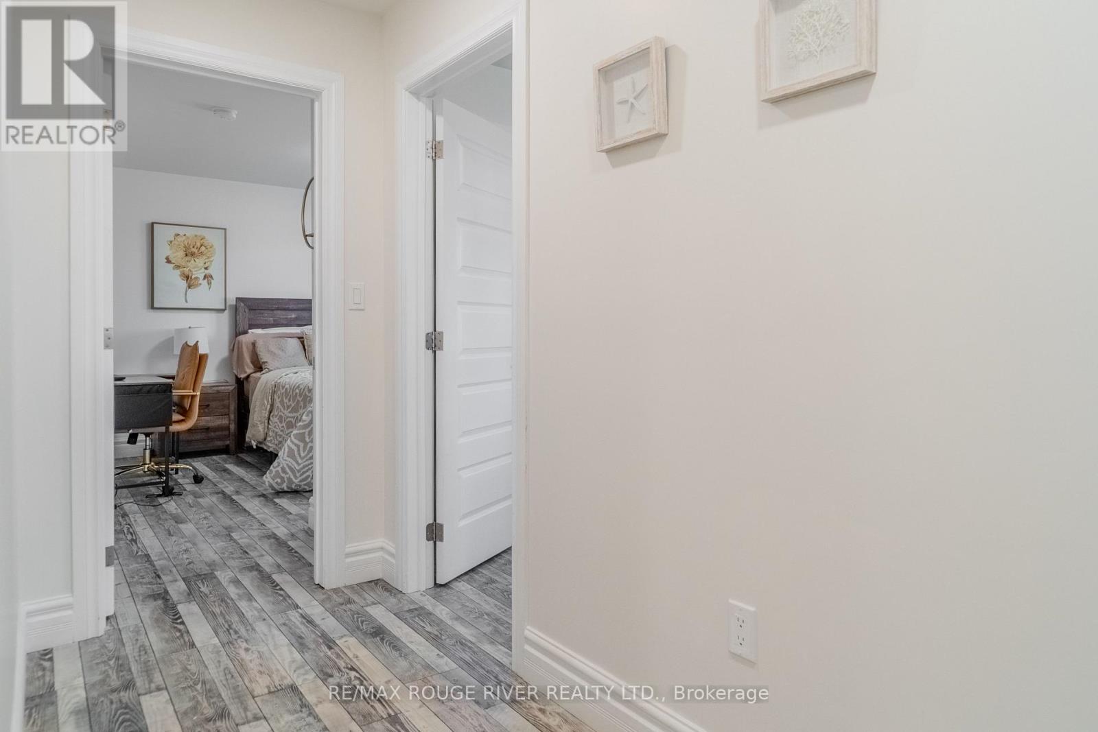 1721 S CAMERON BLVD BOULEVARD - 32