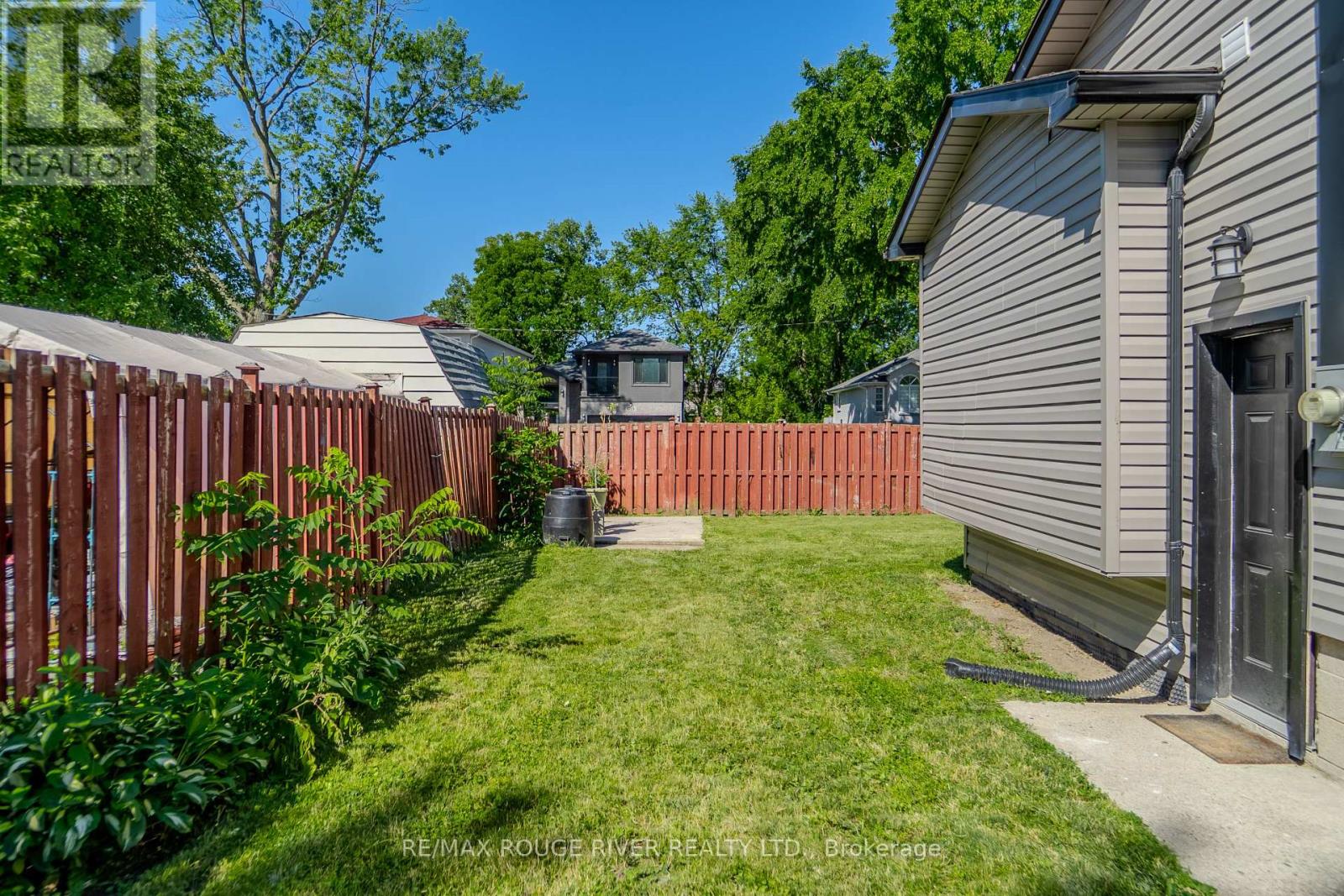 1721 S CAMERON BLVD BOULEVARD - 5