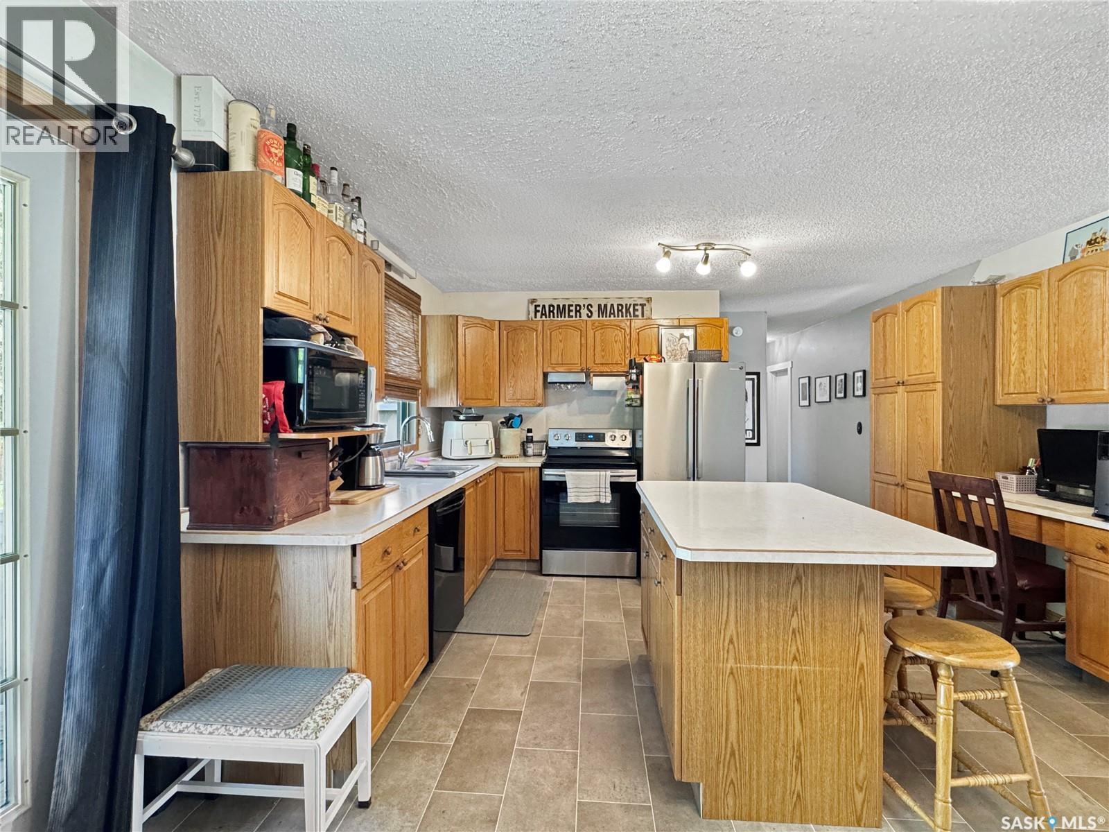 613 3rd STREET W - 3