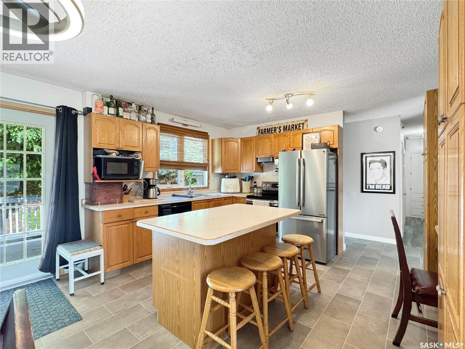 613 3rd STREET W - 4