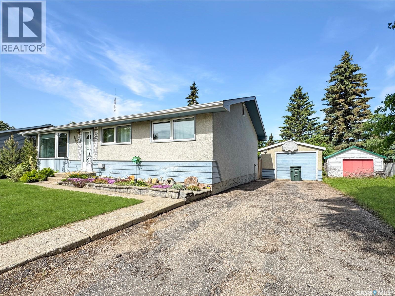 613 3rd STREET W - 2
