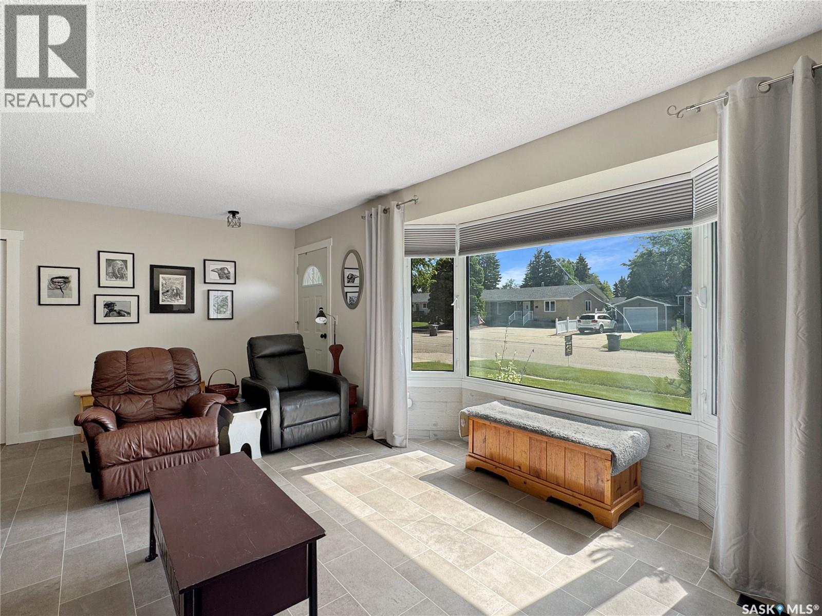 613 3rd STREET W - 8