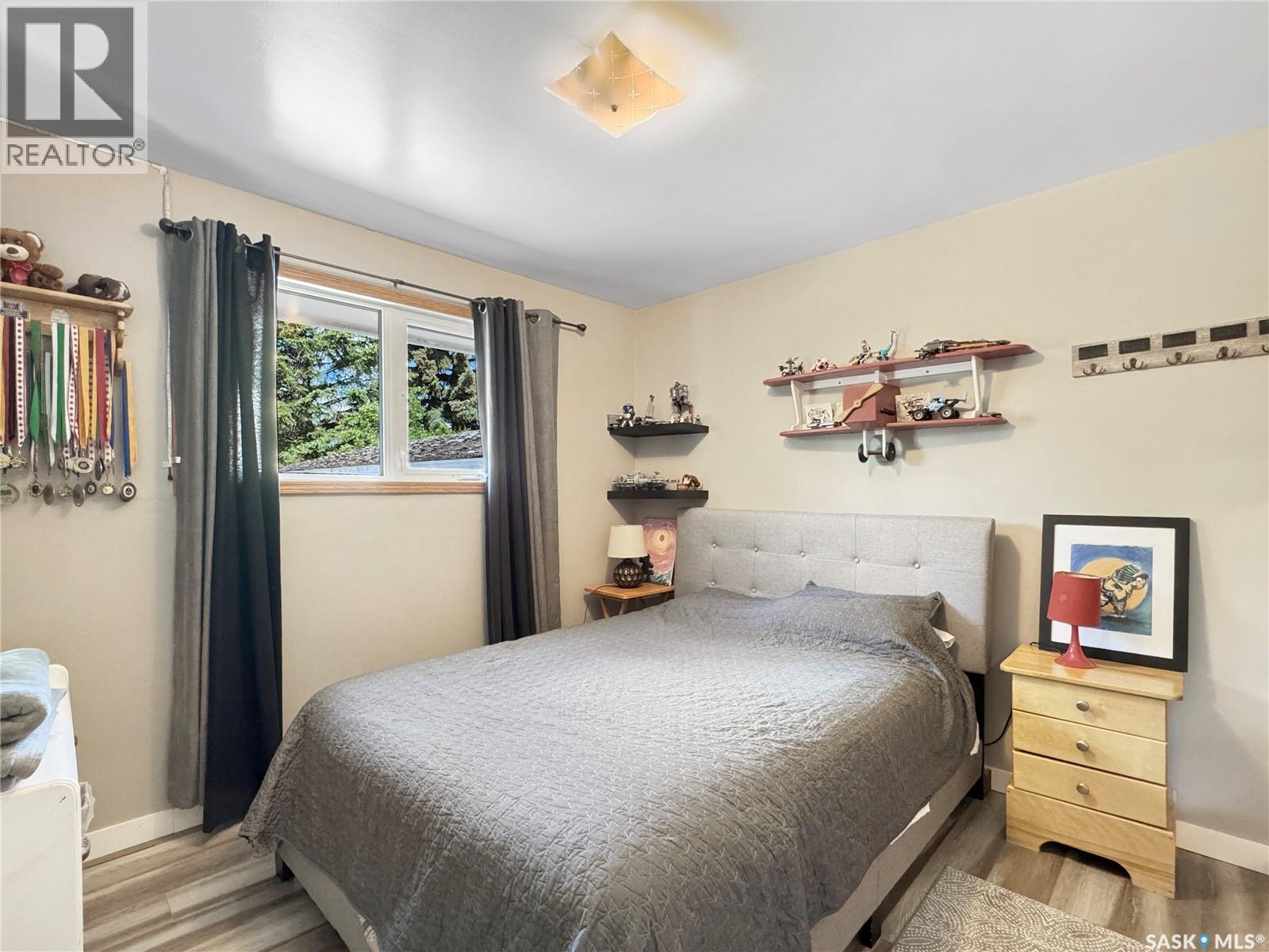 613 3rd STREET W - 12