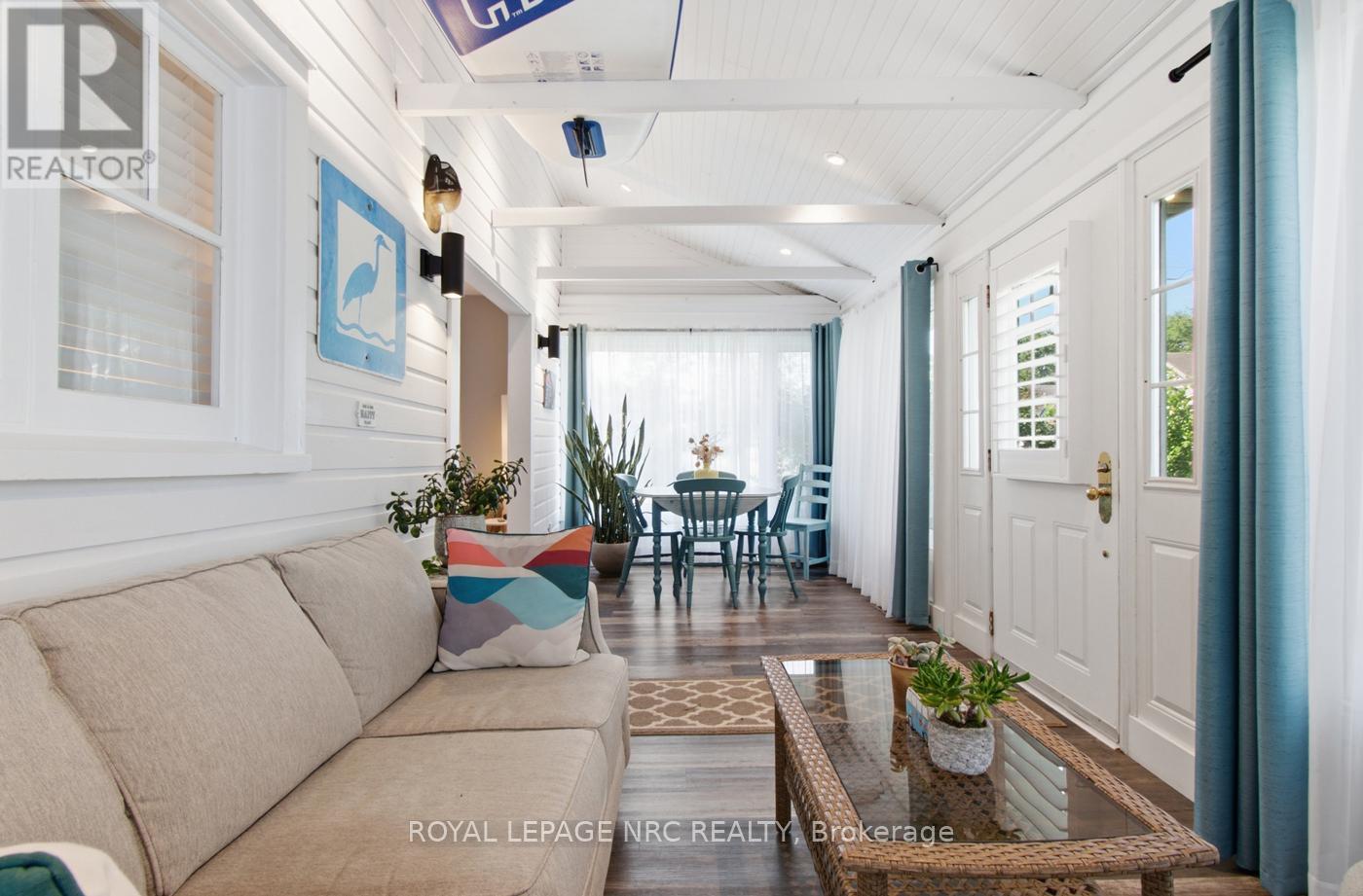 352 CHERRYWOOD AVENUE - 16