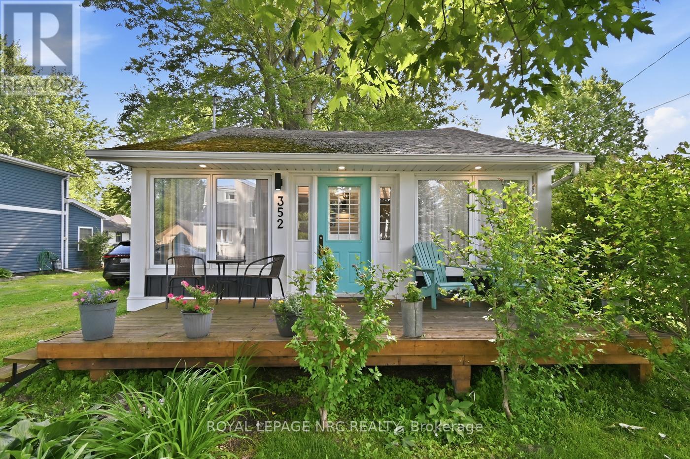 352 CHERRYWOOD AVENUE - 2