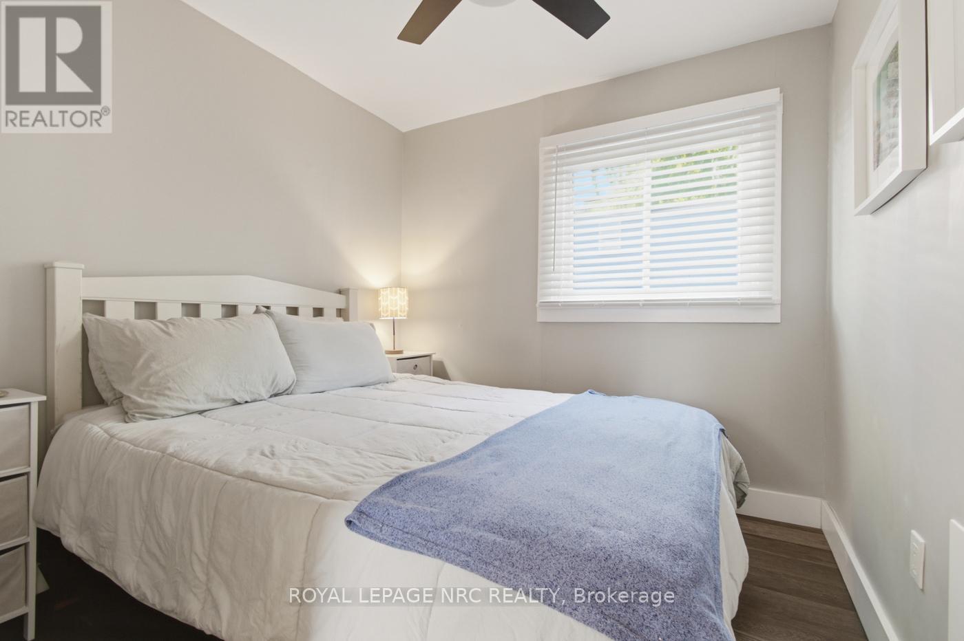 352 CHERRYWOOD AVENUE - 24