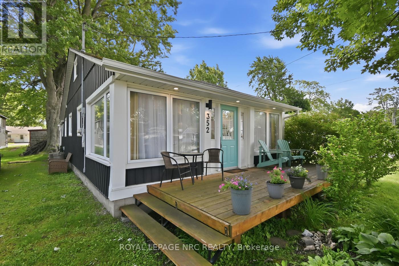 352 CHERRYWOOD AVENUE - 6