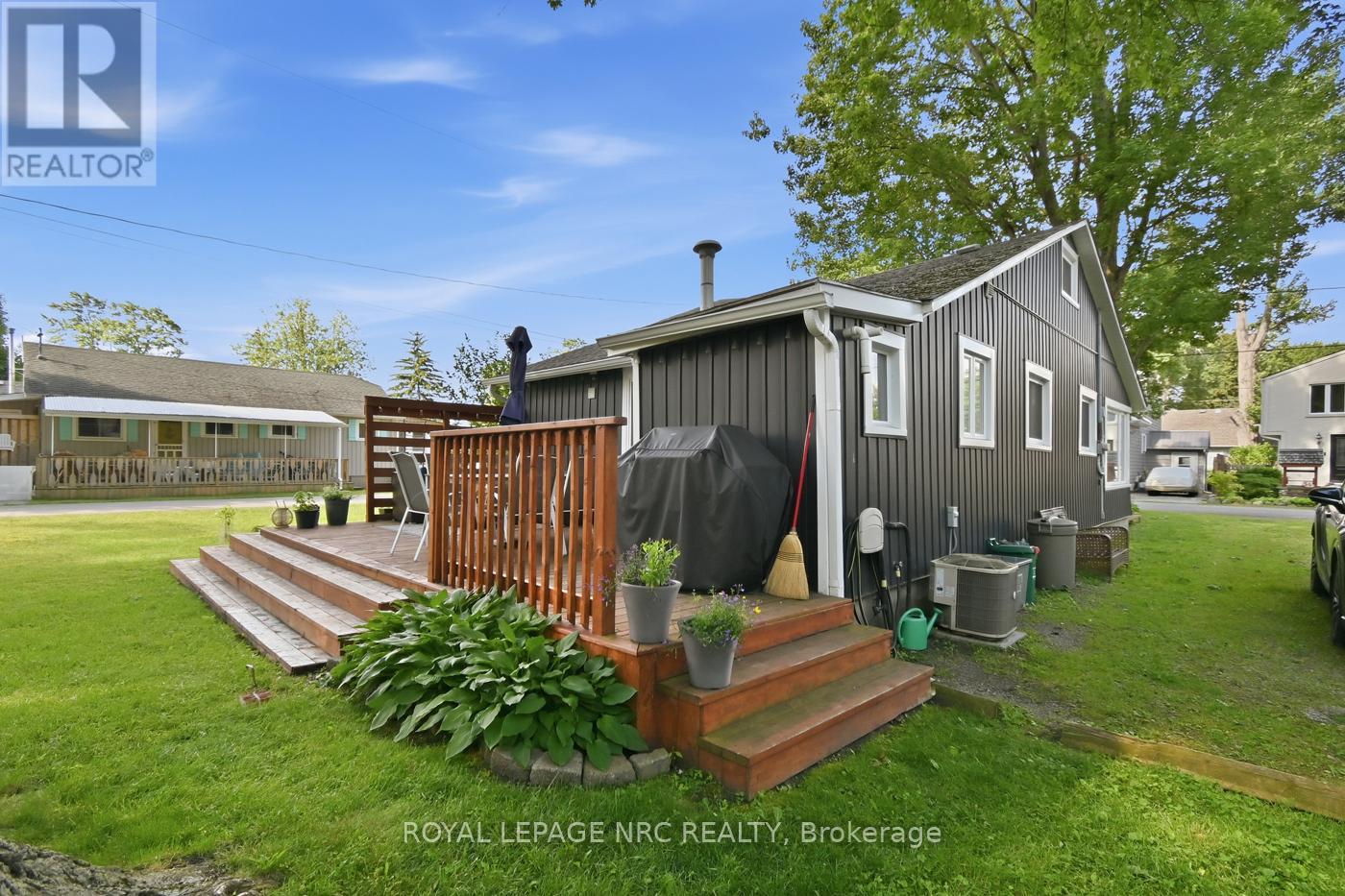352 CHERRYWOOD AVENUE - 9