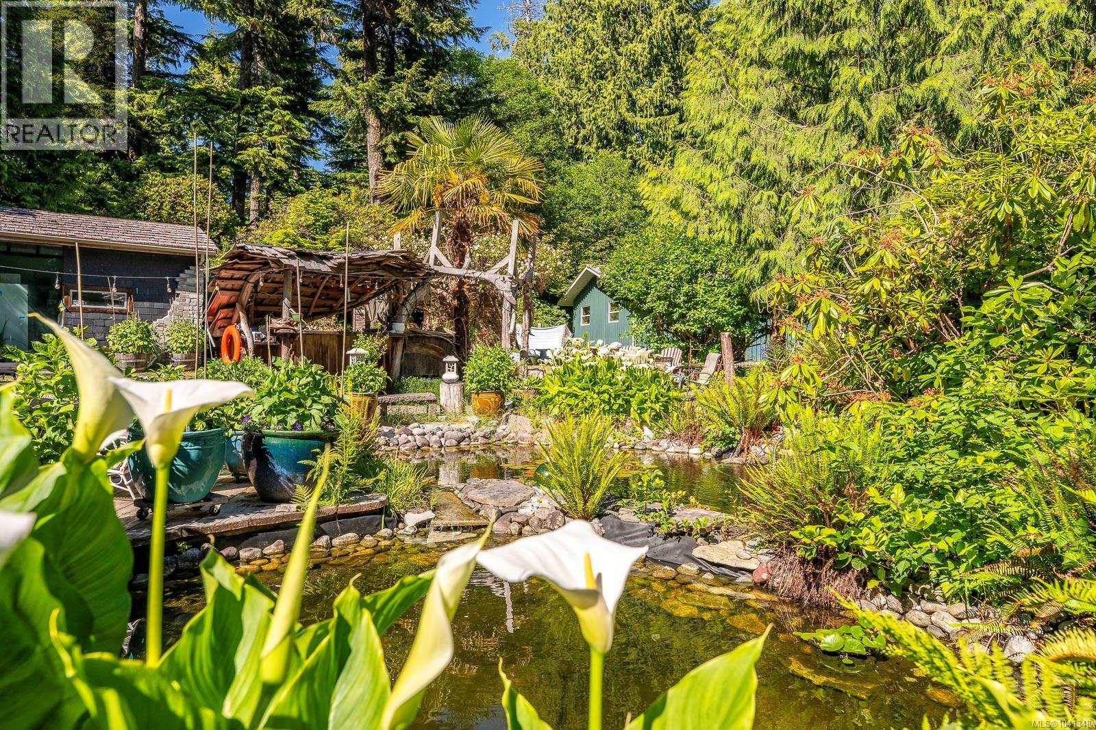 1364 Chesterman Beach Rd - 8