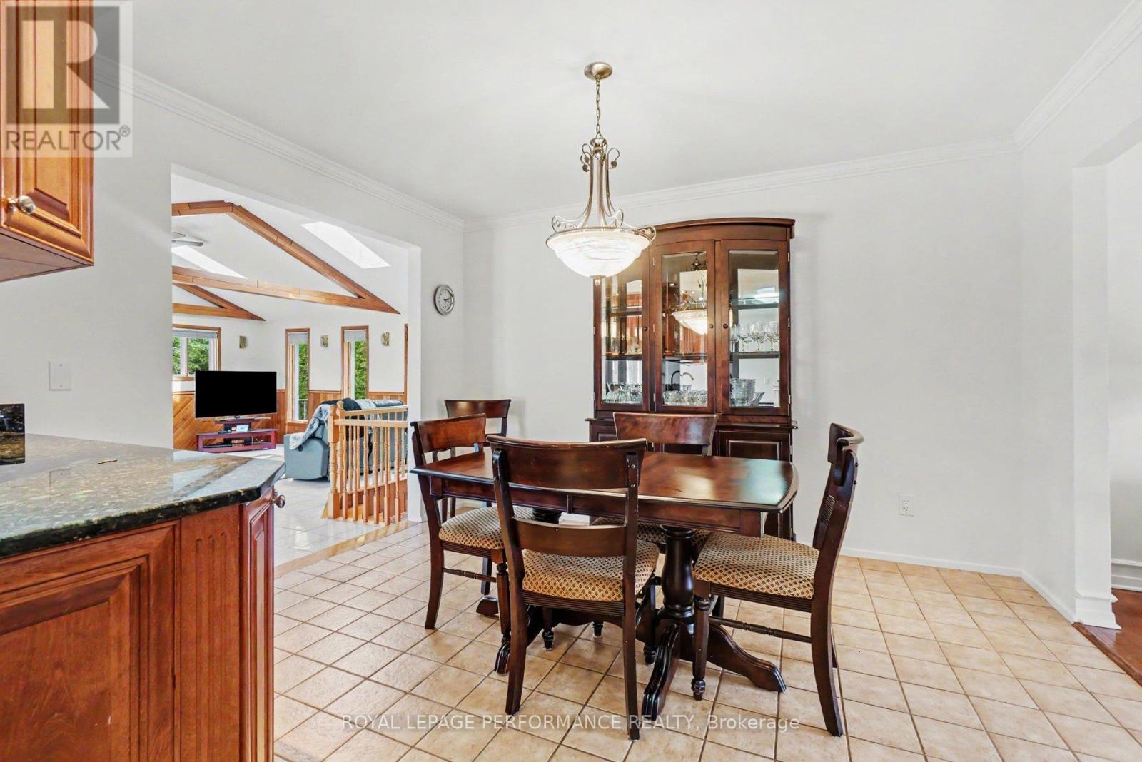 1599 MAXIME STREET - 10