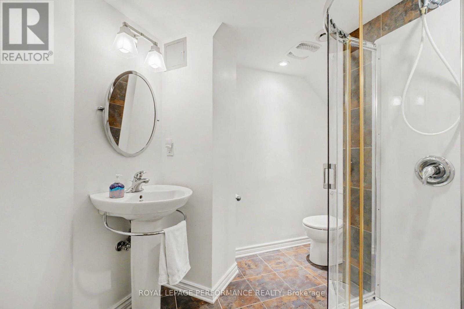 1599 MAXIME STREET - 27