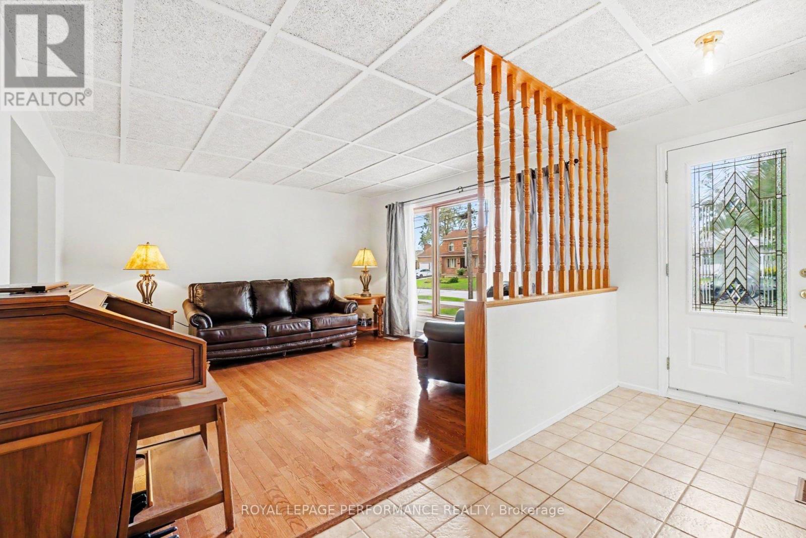 1599 MAXIME STREET - 4