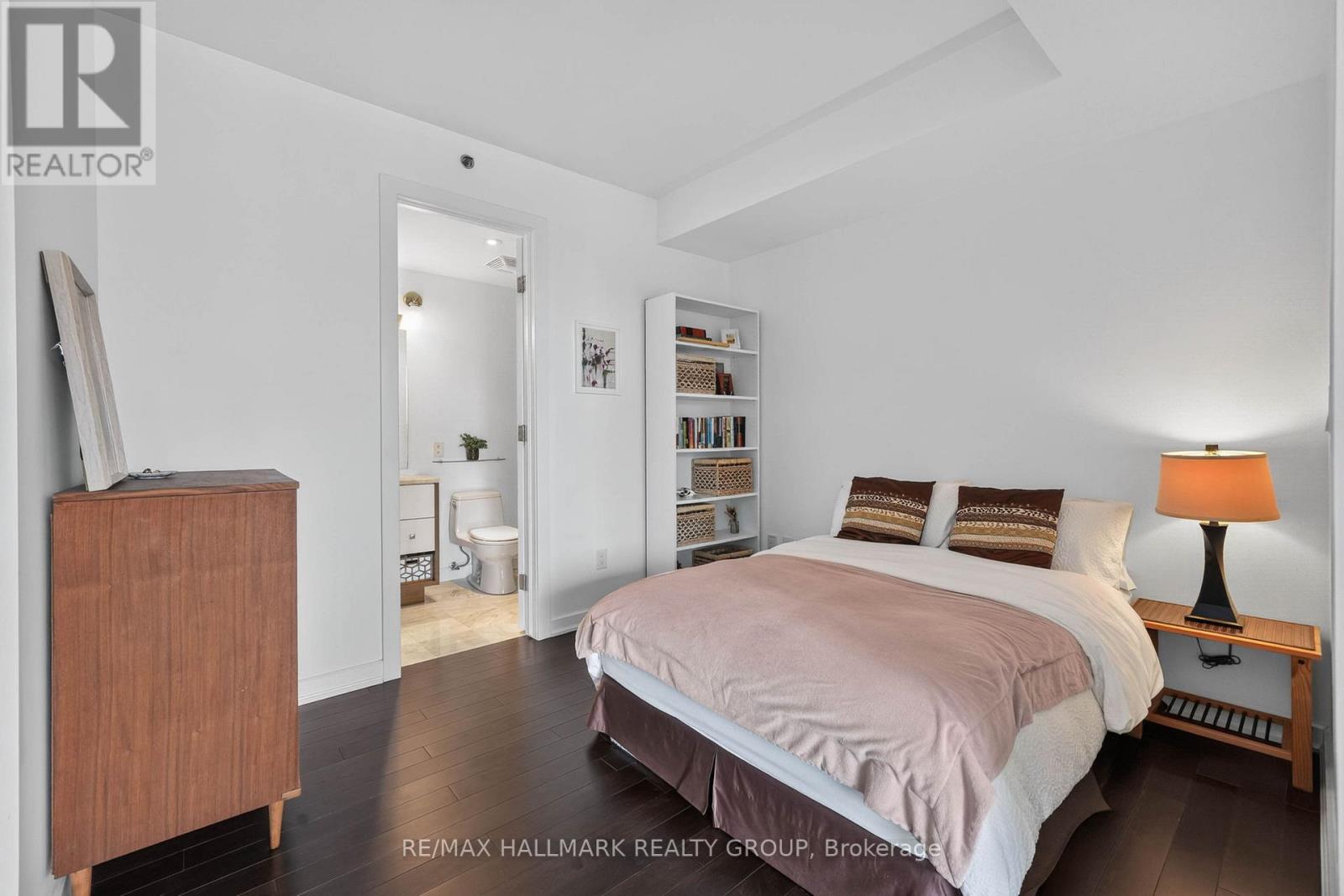 1 Bed, 1 Bath Apartment for Rent in Ottawa – 407 – 300 LISGAR STREET, Ottawa – MLS# X13480780 - Image 10