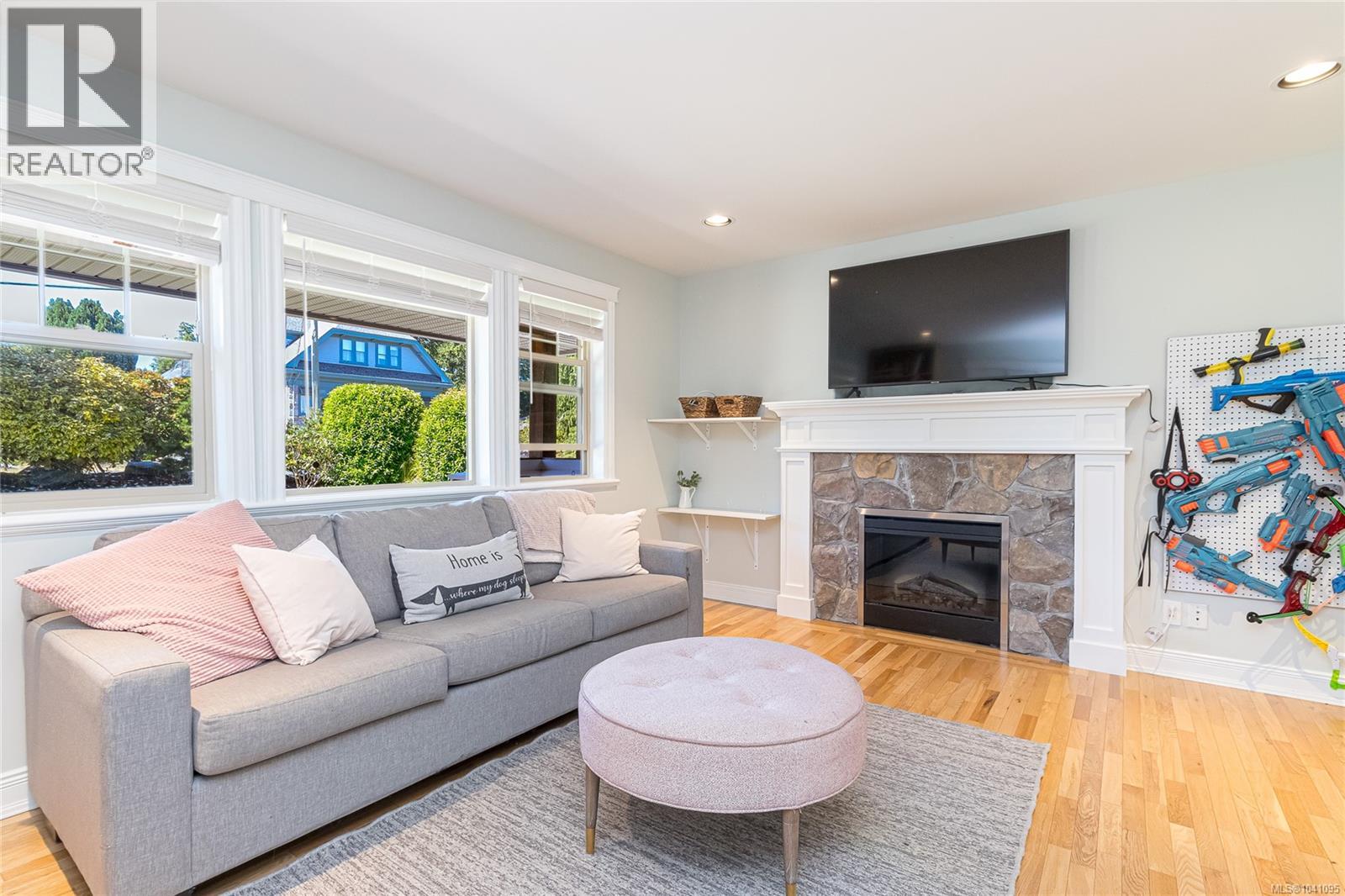  1786 Barrie Road, Saanich