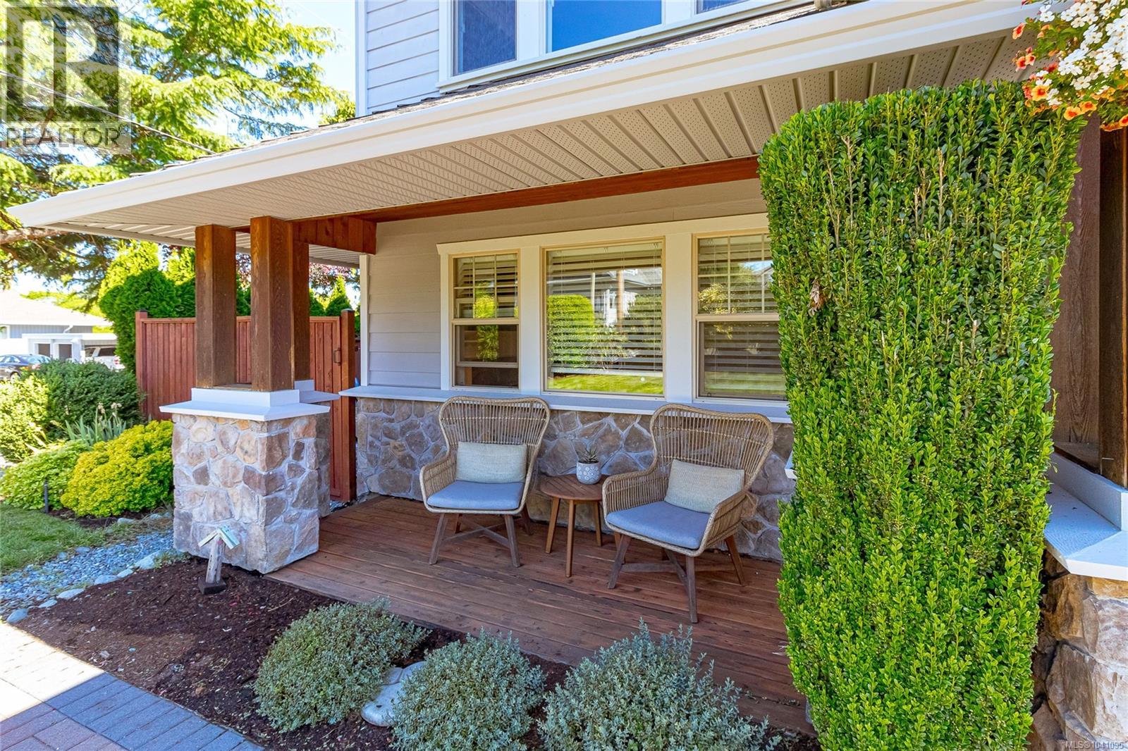  1786 Barrie Road, Saanich