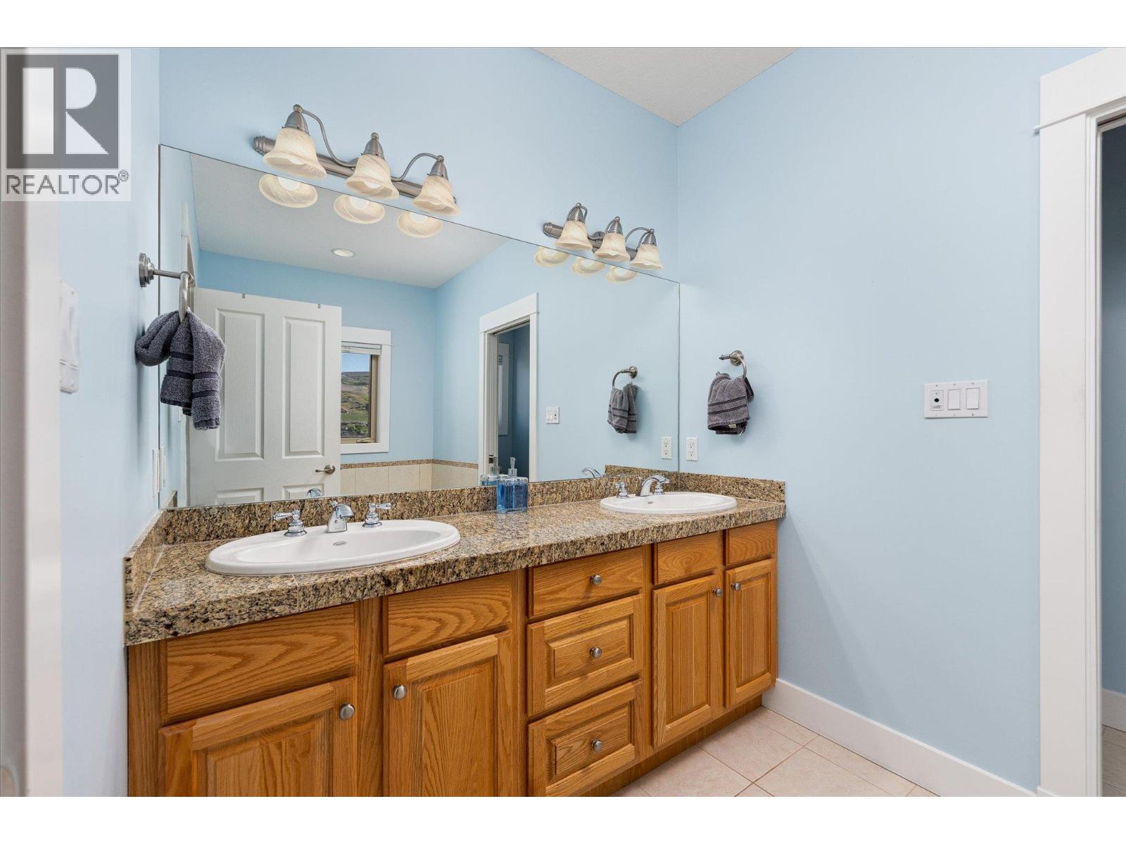 #14 7769 Okanagan Landing Road - 29