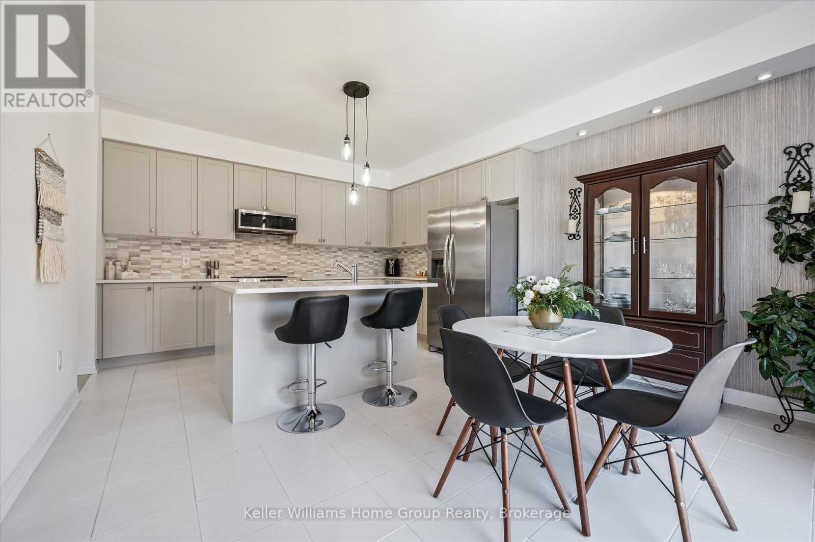 160 RAFTIS STREET - 16
