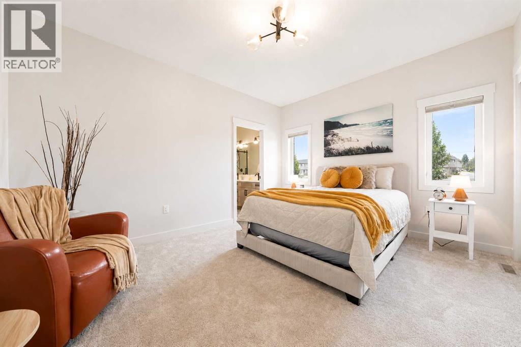 367 Sterling Crescent SE — photo 15