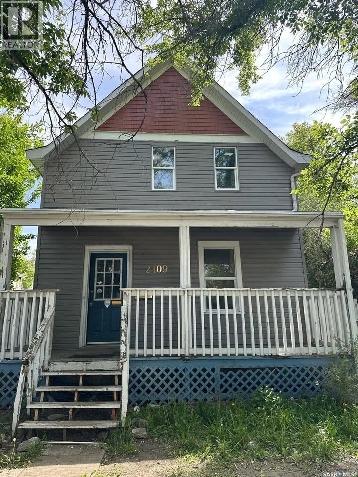 2109 20th STREET - 1