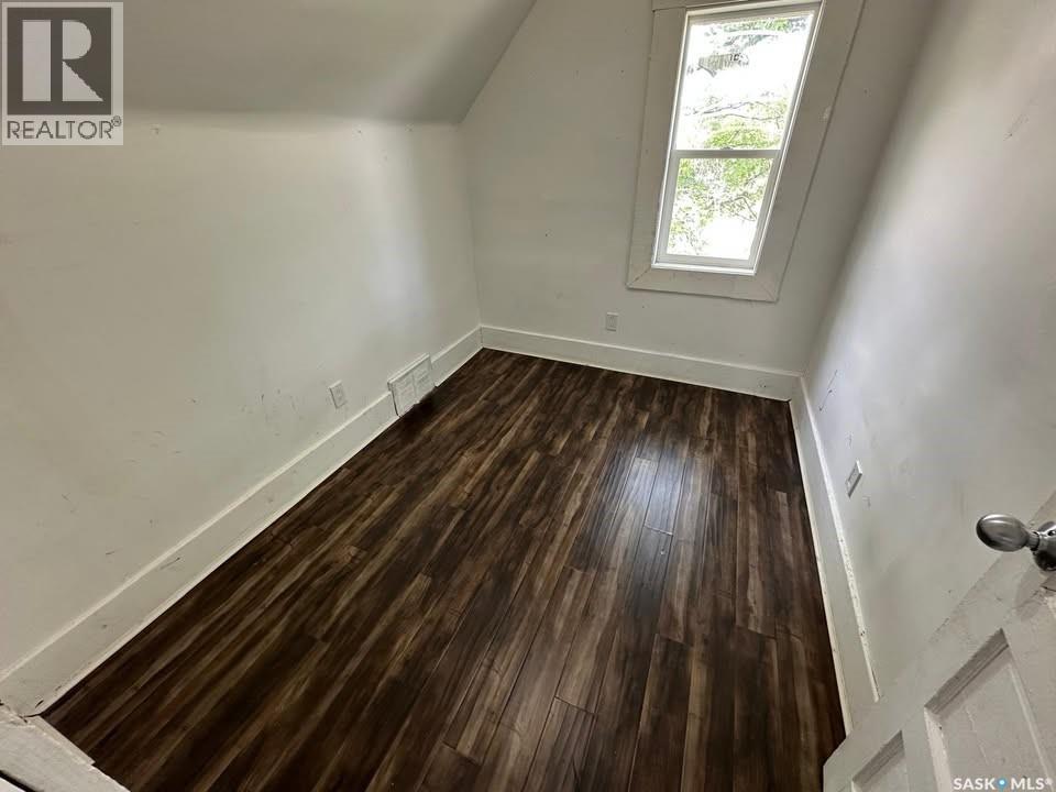 2109 20th STREET - 11
