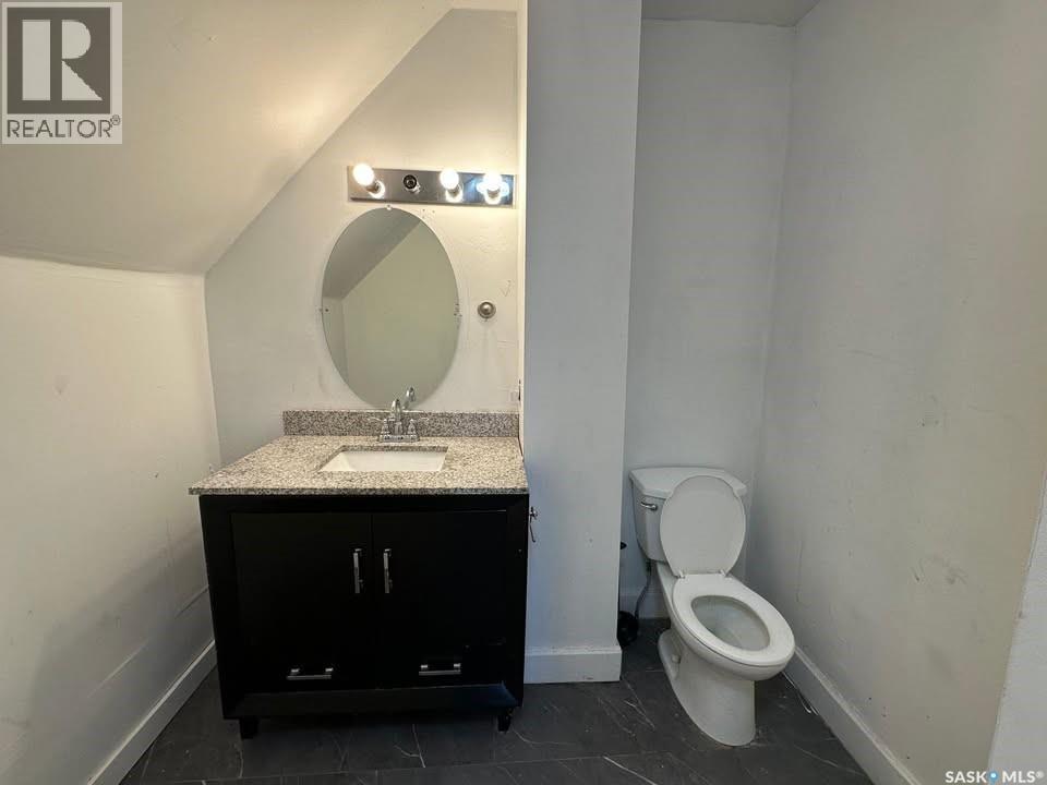 2109 20th STREET - 16