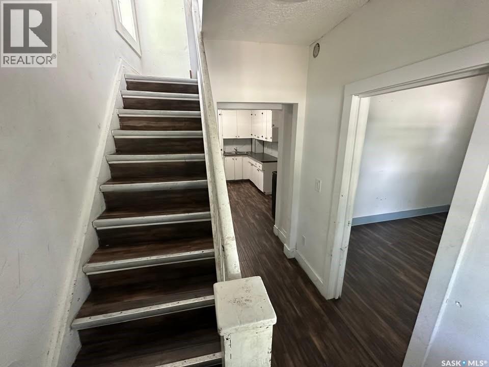 2109 20th STREET - 18