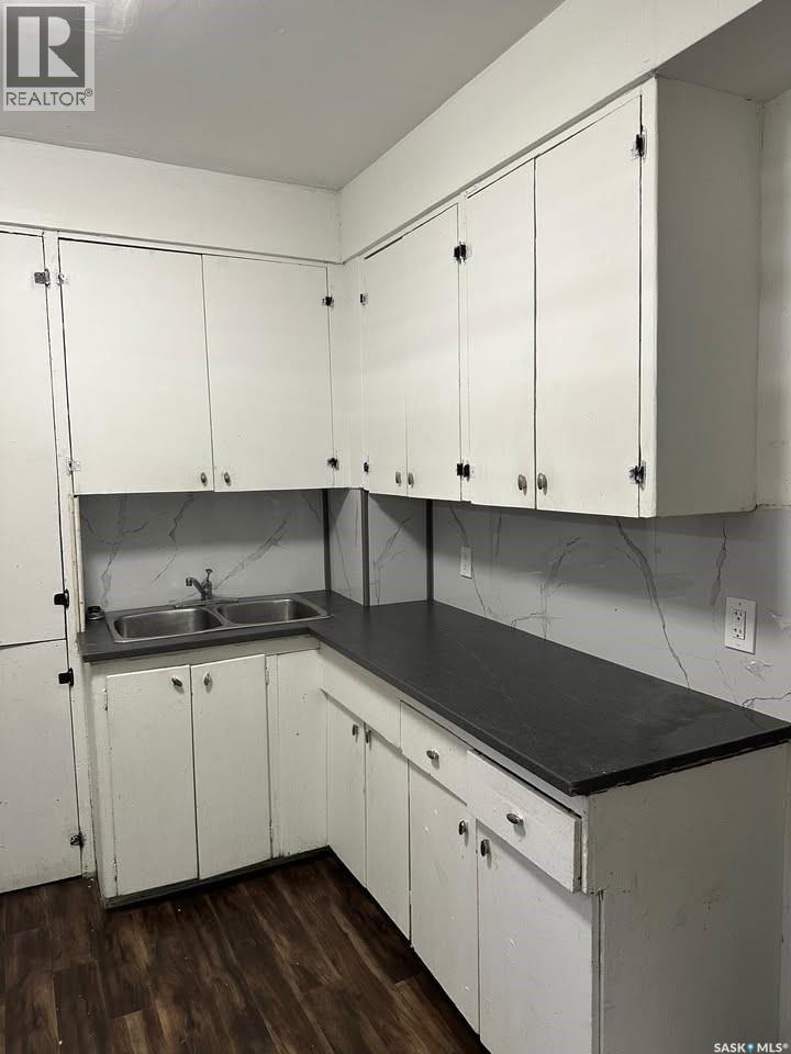 2109 20th STREET - 19