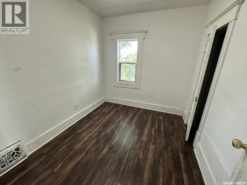2109 20th STREET - 4