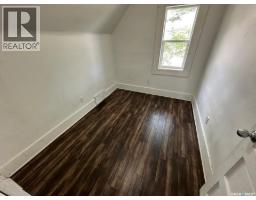 2109 20th Street, Saskatoon, SK S7M1A7 Photo 11