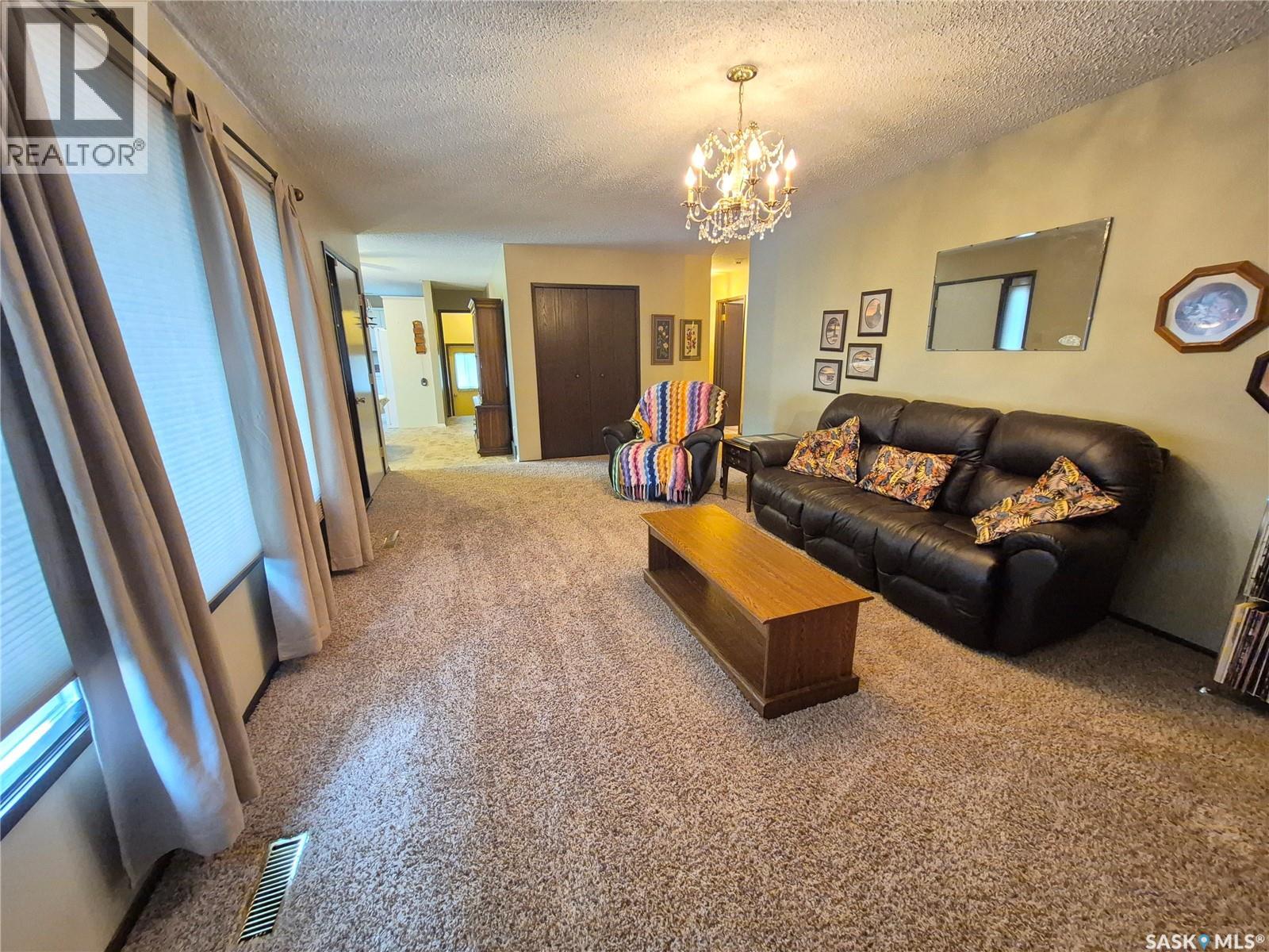566 Dieppe DRIVE — photo 15