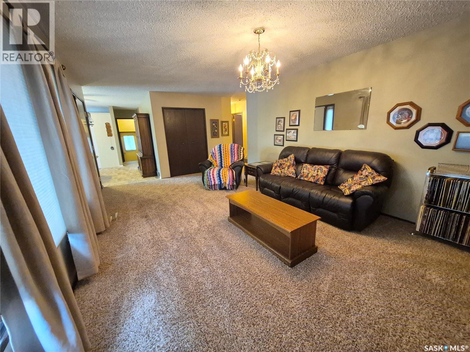 566 Dieppe DRIVE — photo 16