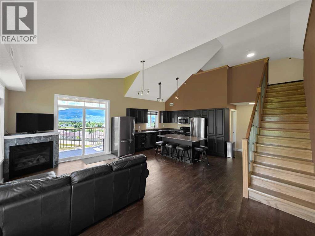 #411 160 Moberly Road - 2