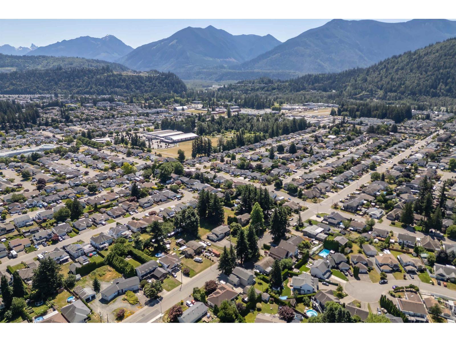 5896 CARTER ROAD, Sardis South, Chilliwack