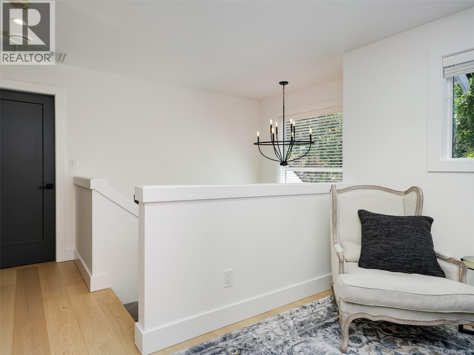 2631 Margate Ave - 19