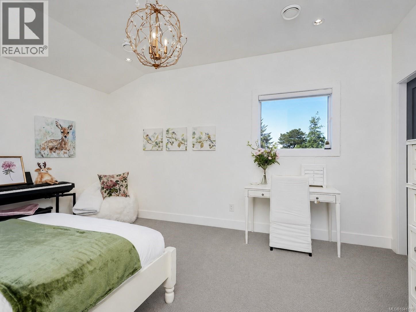 2631 Margate Ave - 22