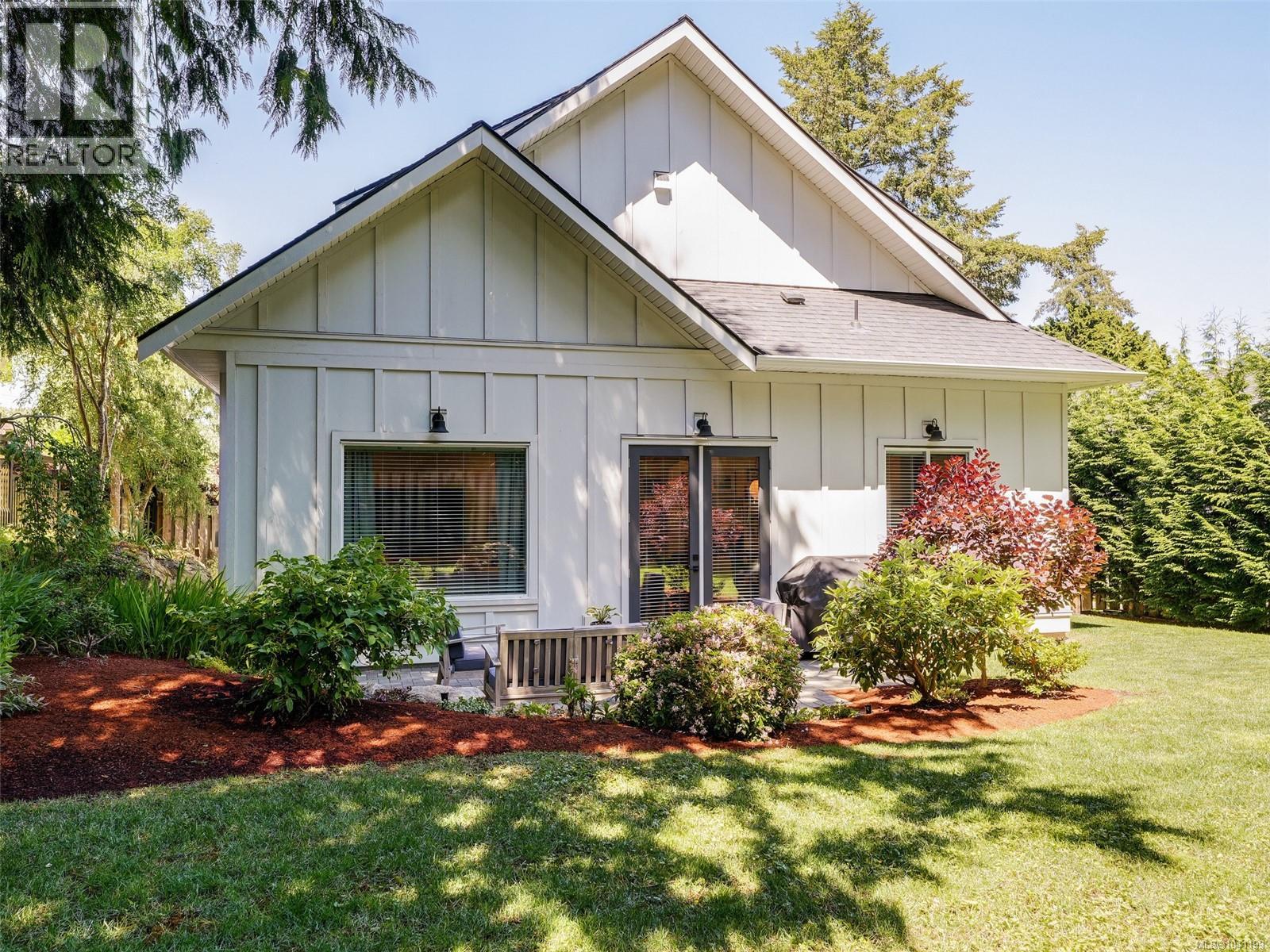 2631 Margate Ave - 32