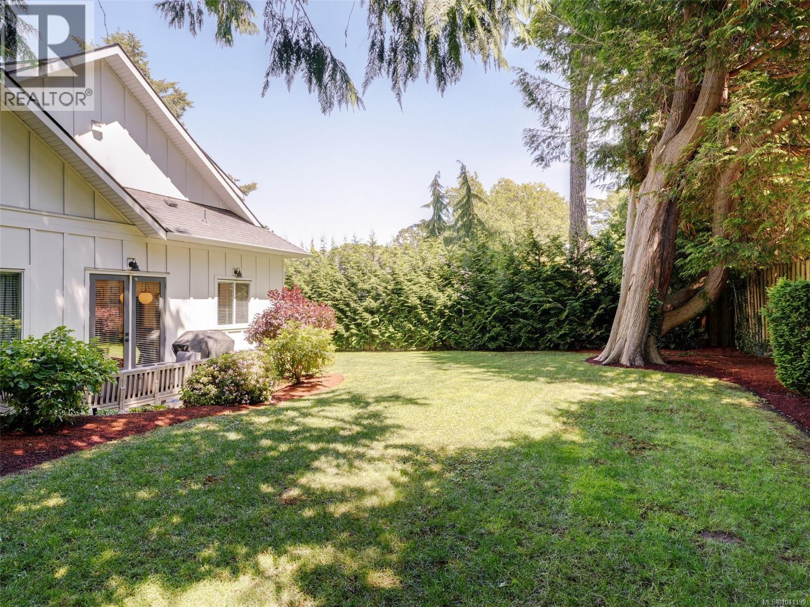 2631 Margate Ave - 35
