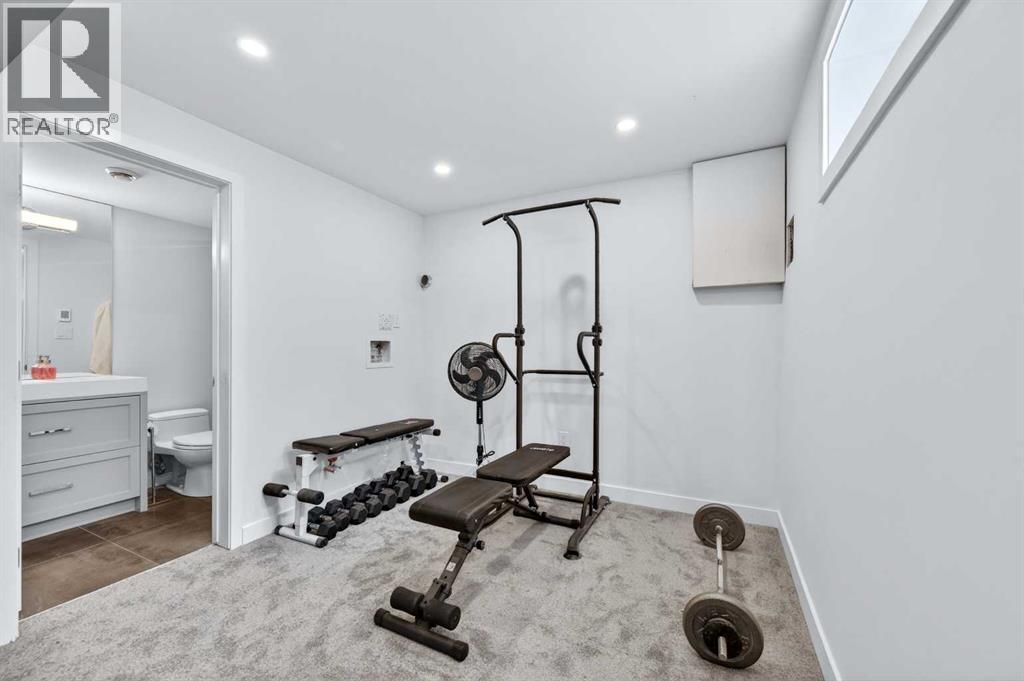 1423 18 Street NE - 40
