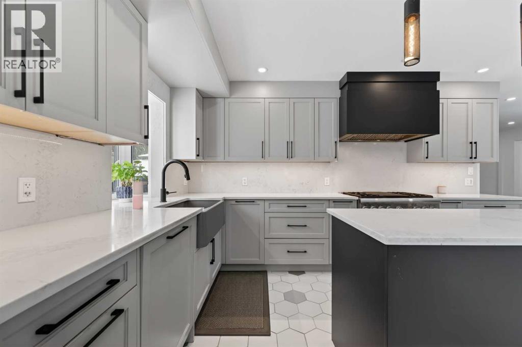 1423 18 Street NE - 22