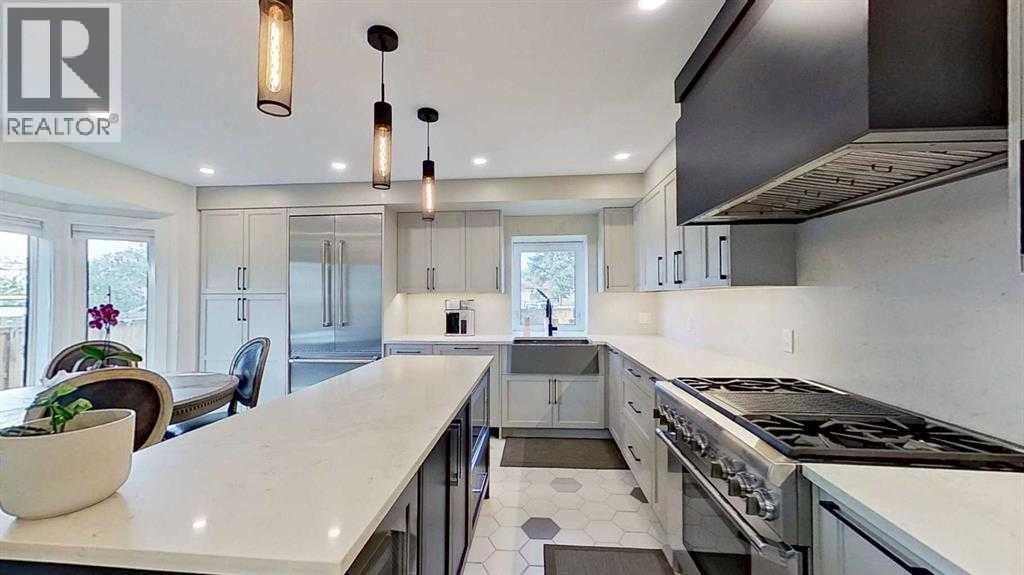 1423 18 Street NE - 19