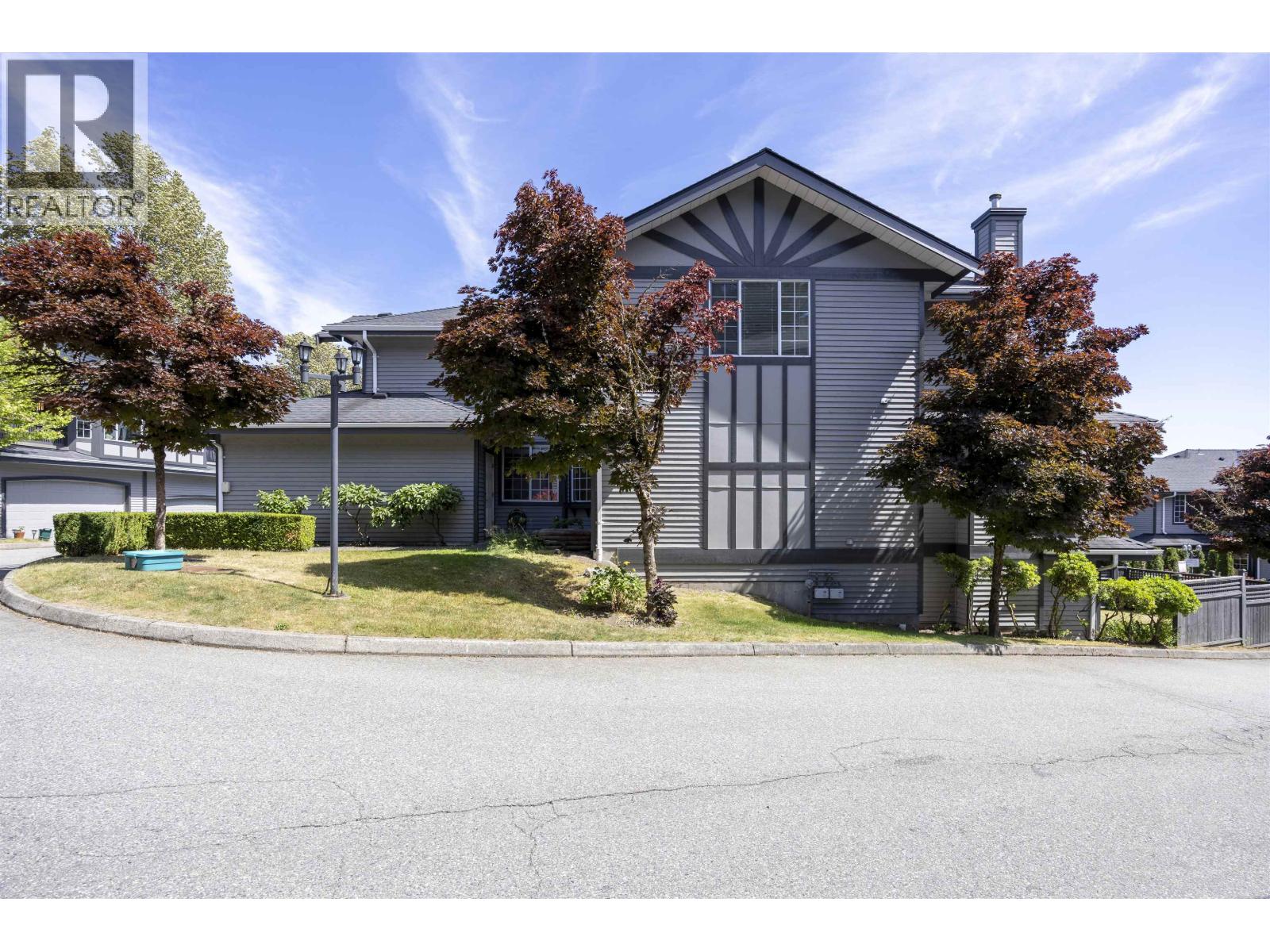 120 1685 PINETREE WAY — photo 3