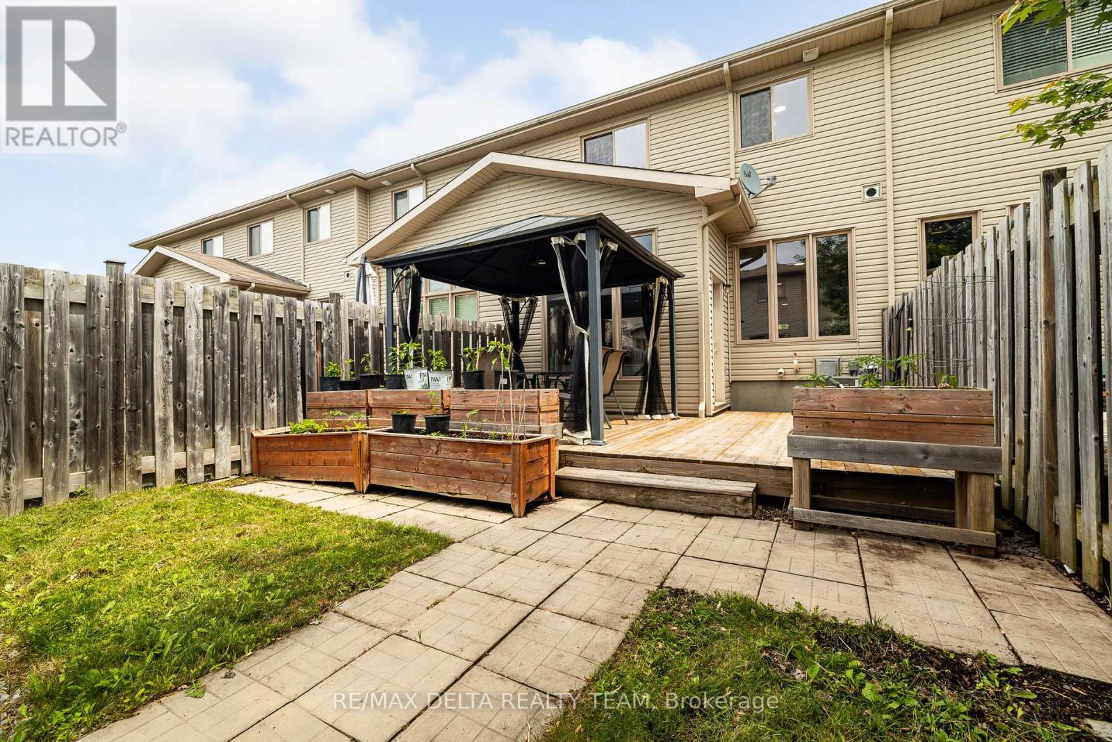 616 SPIKEMOSS PLACE - 32