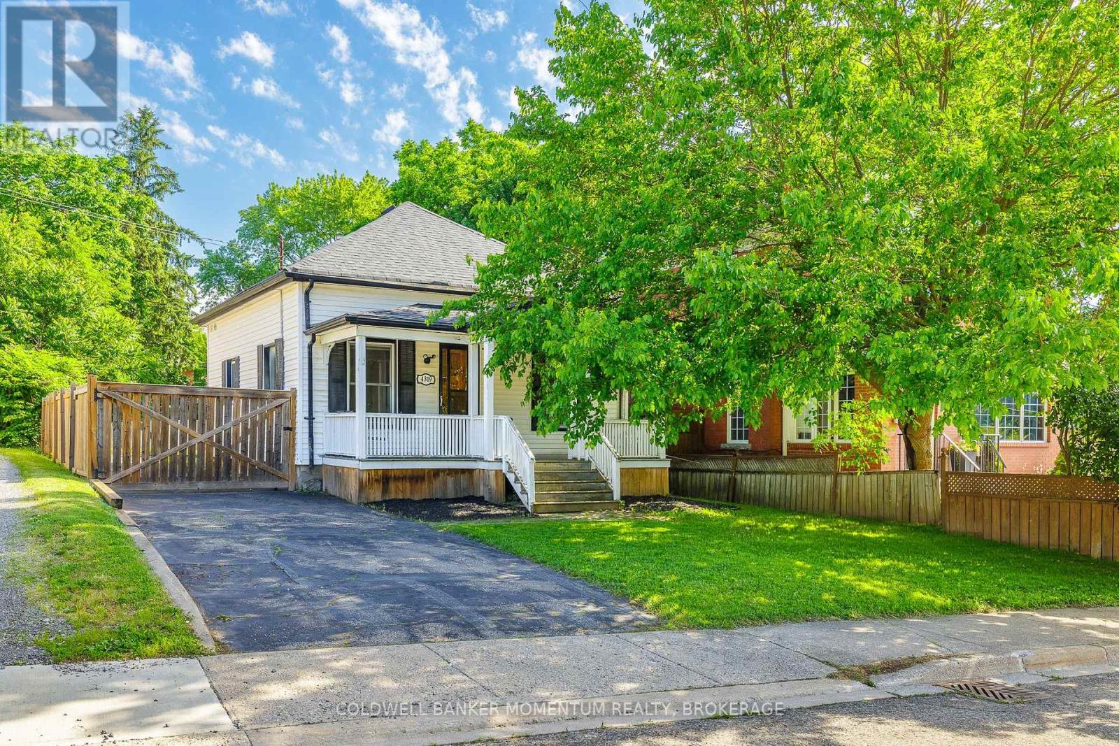 4319 SENECA STREET - 1