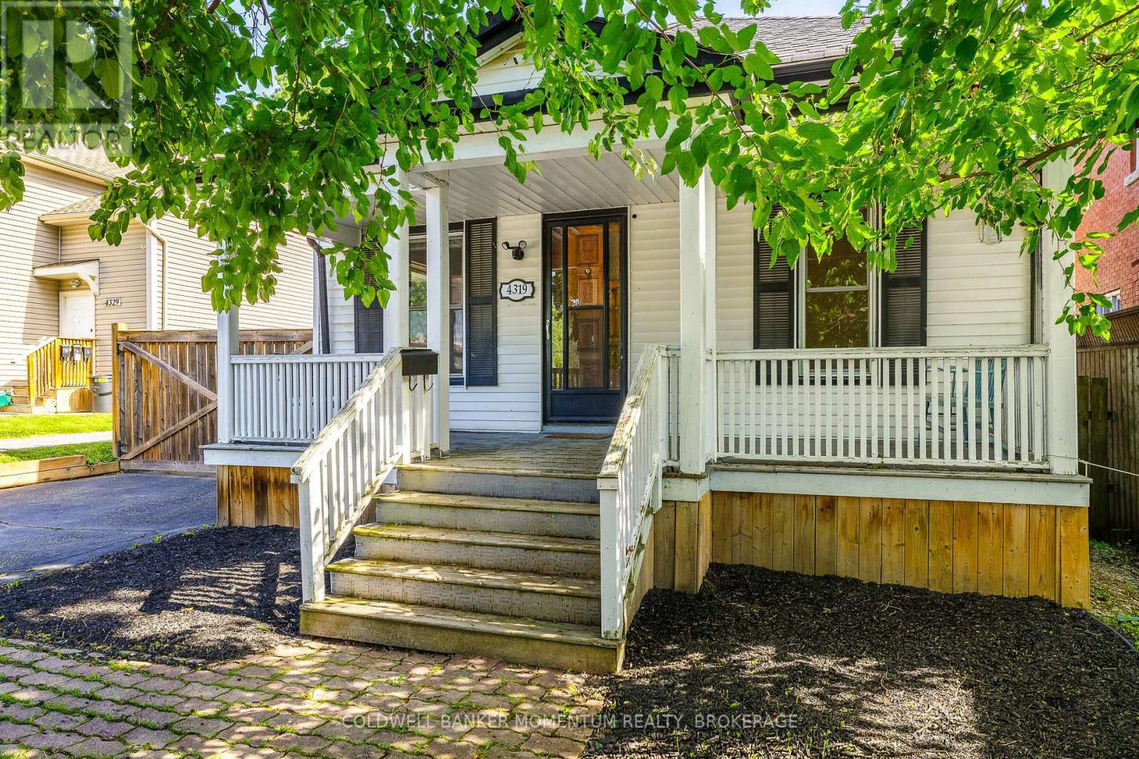4319 SENECA STREET - 4
