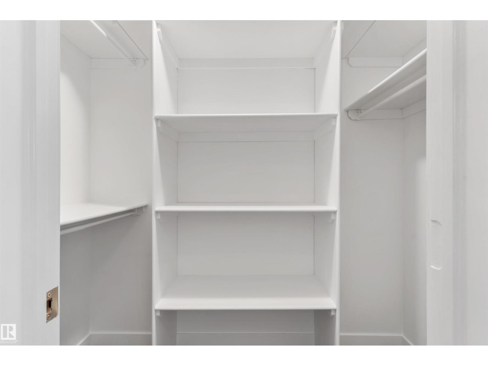 #1901 10388 105 ST NW - 40